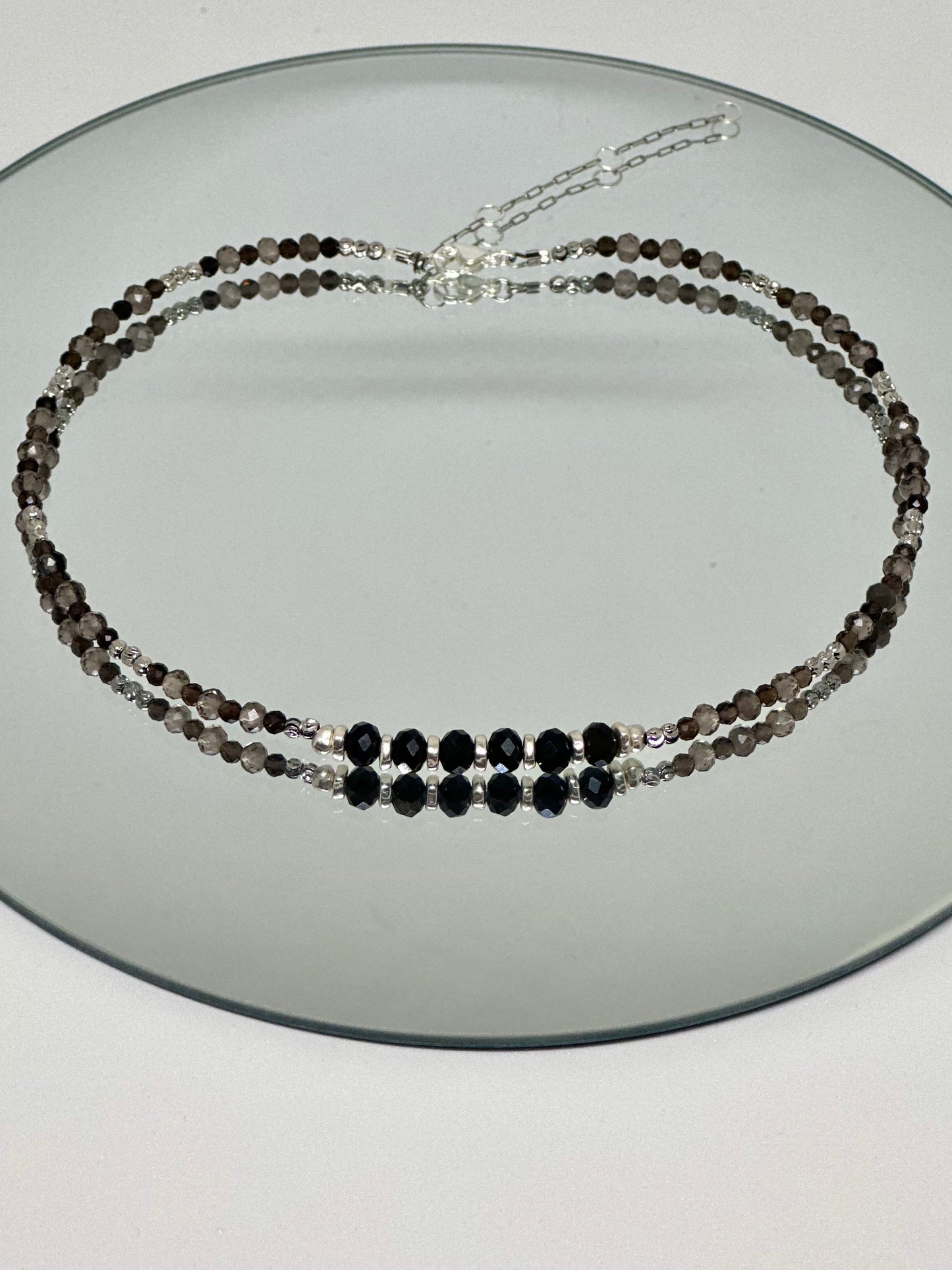Quartz fumé & Obsidienne — enracinement et vérité intérieure