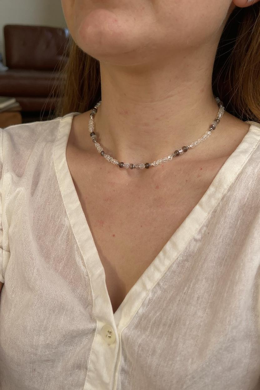 Collier Axe de lumière – Topaze blanche, Quartz fumé, Labradorite