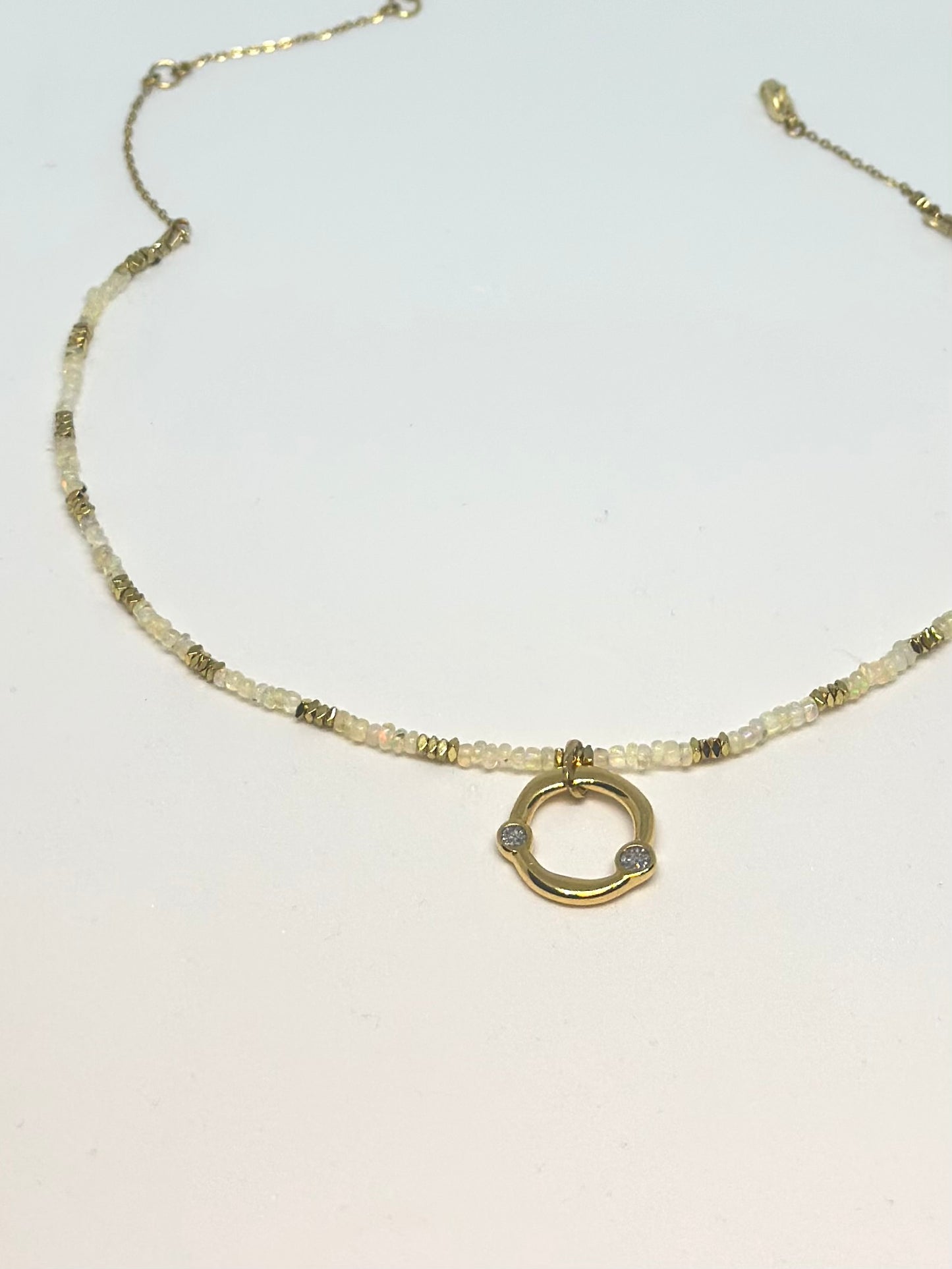 Collier Opale et Hématite - Ancrage lumineux