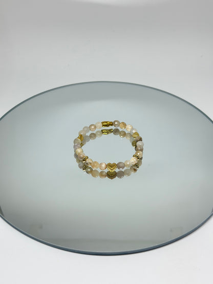 Bracelet Pierre de lune Navajo – Intuition et douceur lunaire
Sensibilité émotionnelle – Ouverture du féminin sacré – Calme intérieur