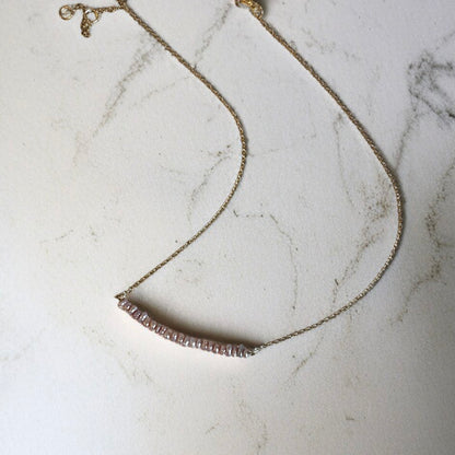 Collier Keishi rose sur Acier