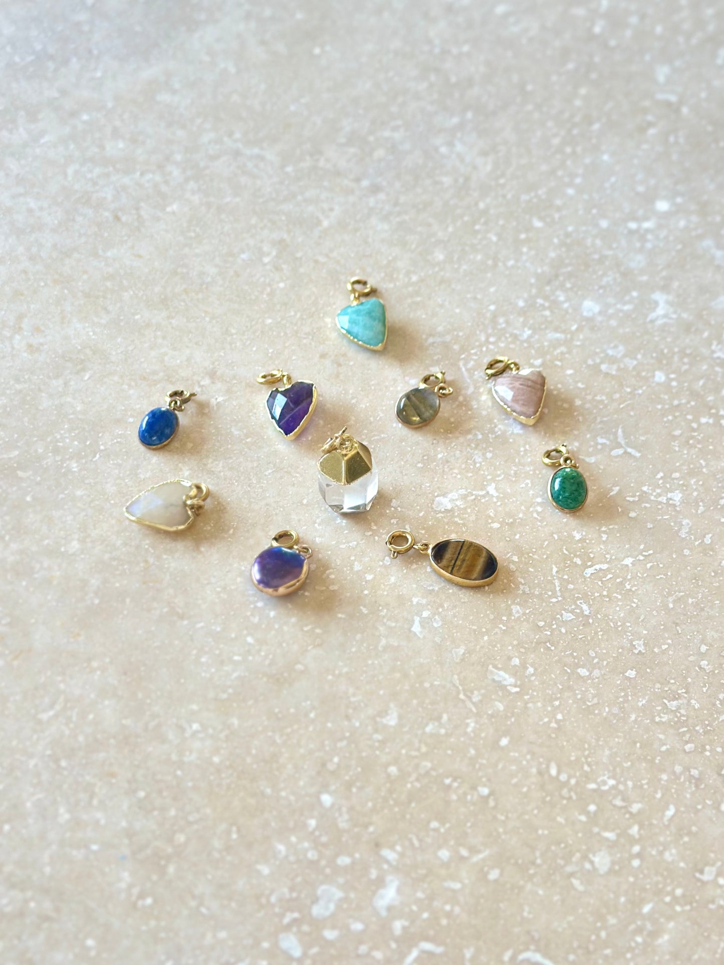 Pendentifs cœur en pierres naturelles