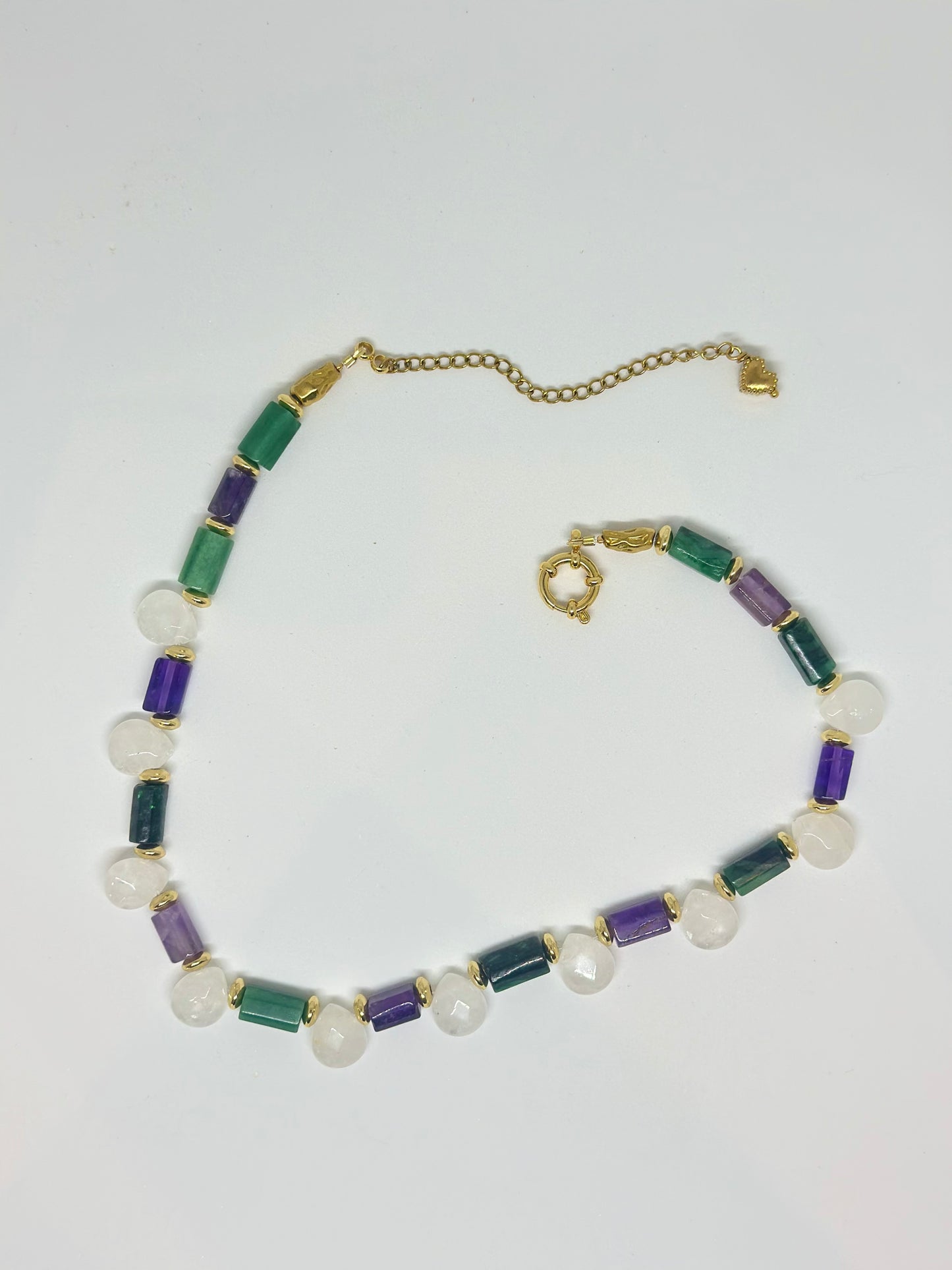 Collier “Clarté du cœur”
 Émeraude, Cristal et Améthyste